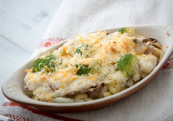 gratin with broccori and macaroni